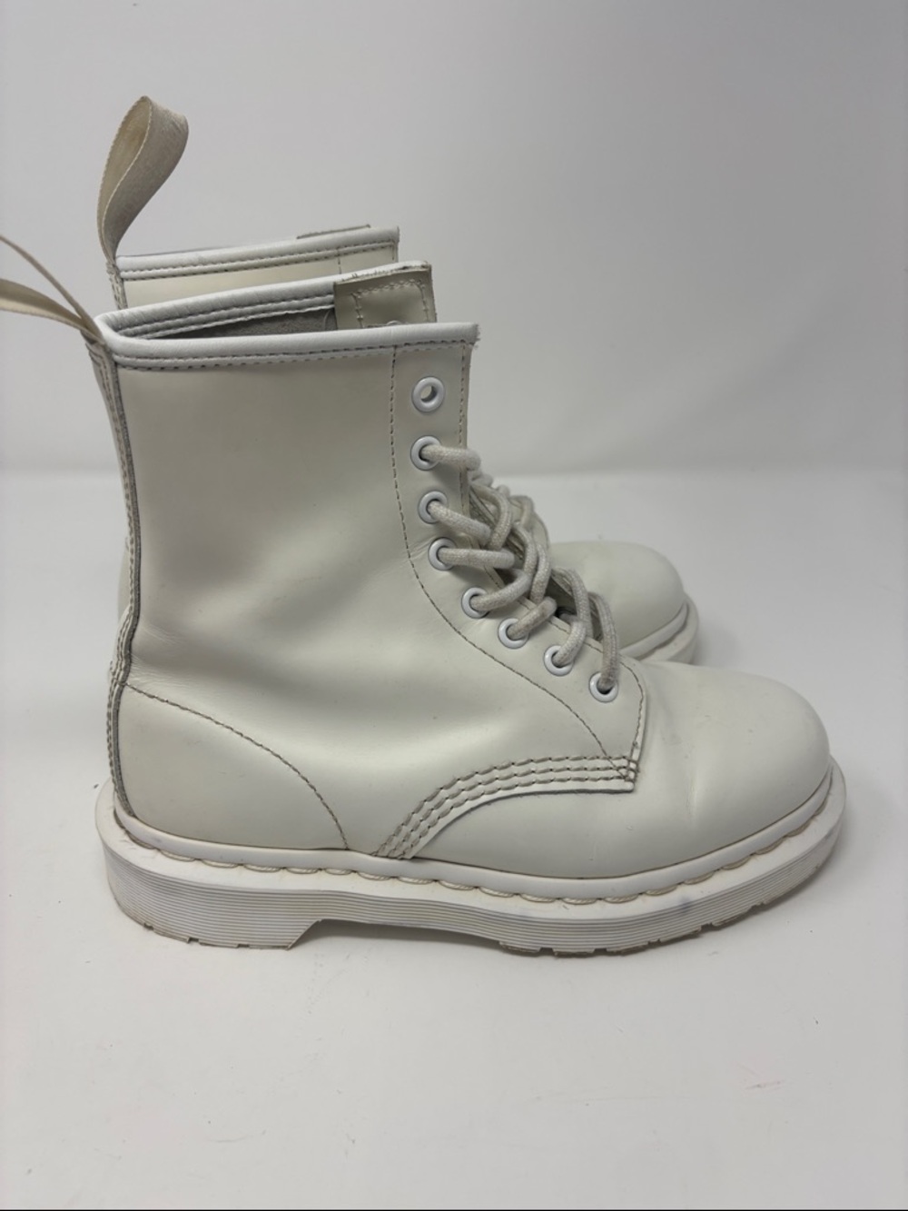 Dr. Martens | White Lace-Up Platform Combat Boots 5 docs - Picture 9 of 11
